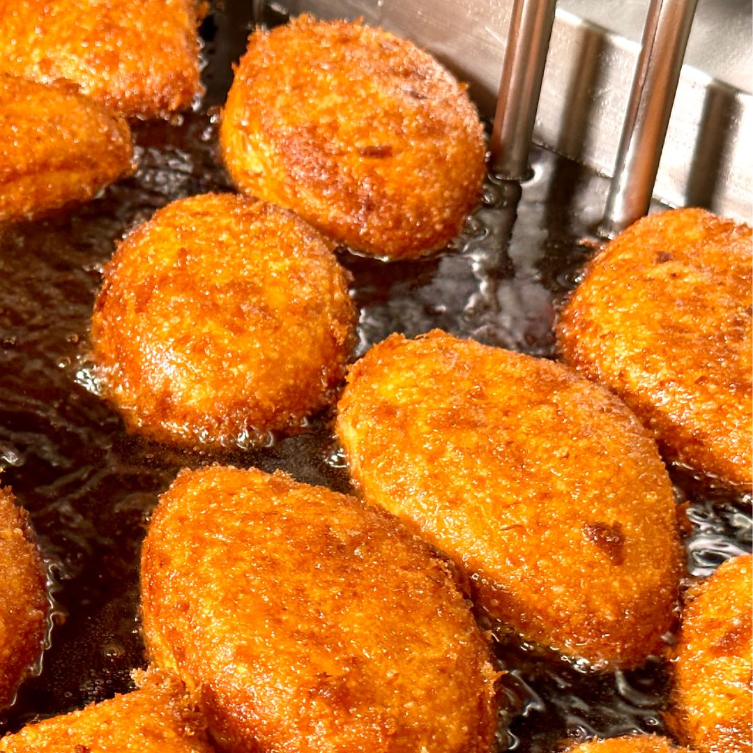 牛肉ゴロゴロカレーパン(12個) 12個