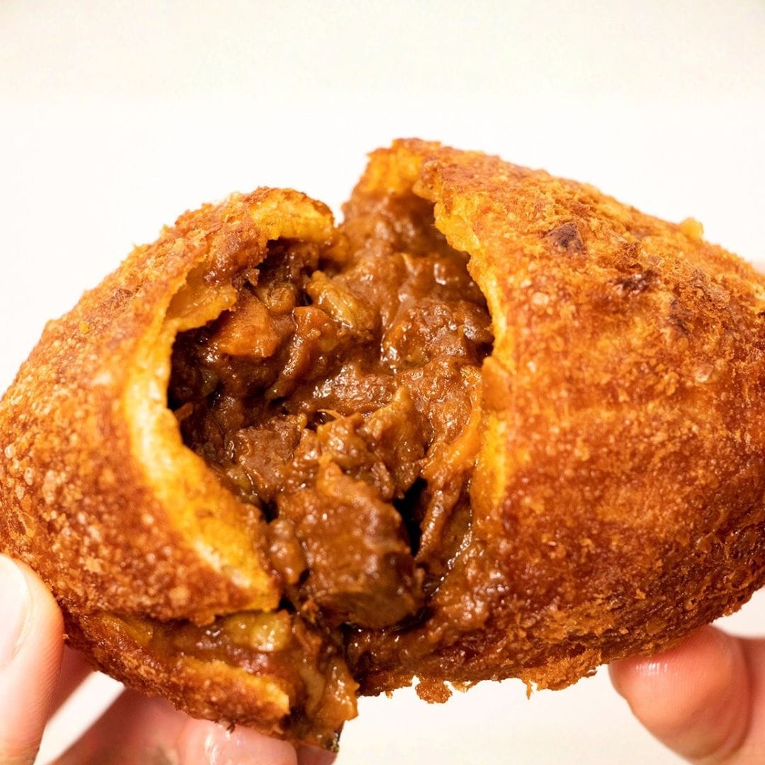 牛肉ゴロゴロカレーパン(6個)